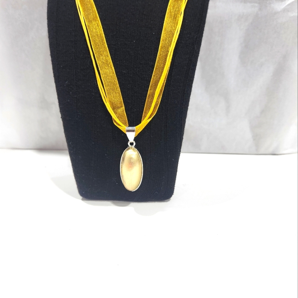 Fashionable Pendant
